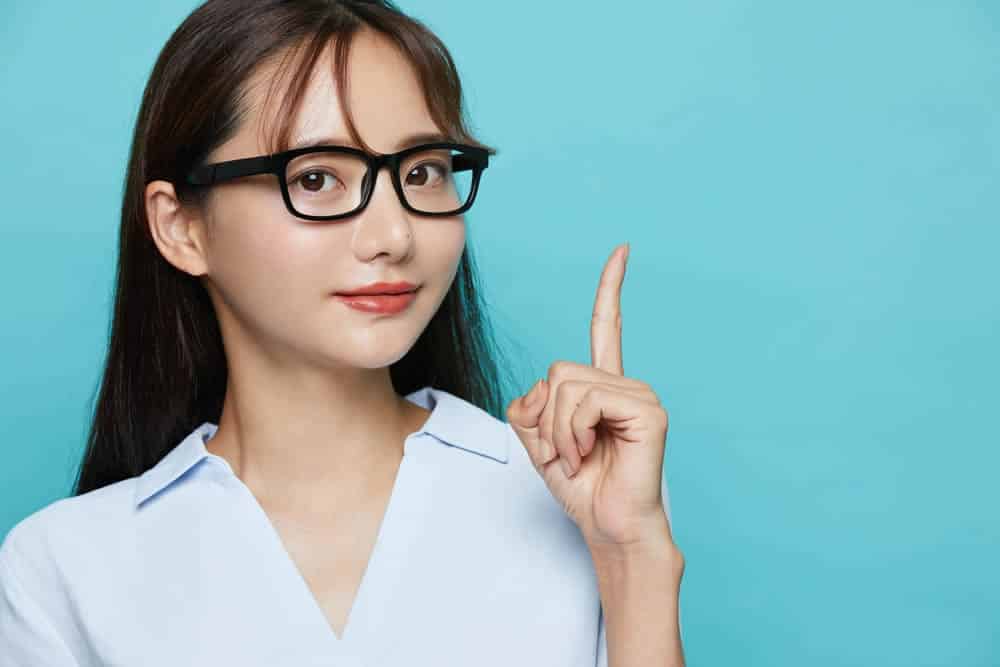 ボリューマの注入がオススメな方を説明する看護師