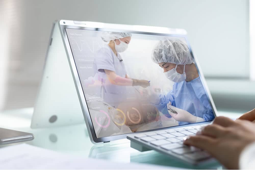 遠隔での美容外科医の研修イメージ